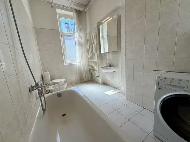 Pronájem bytu 3+1, Praha - Holešovice, Letenské náměstí, 82 m2