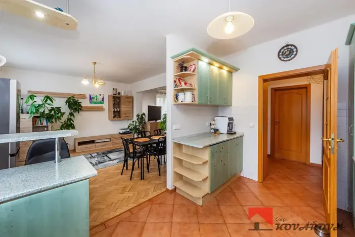 Prodej rodinného domu, Praha - Kunratice, Poběžovická, 221 m2