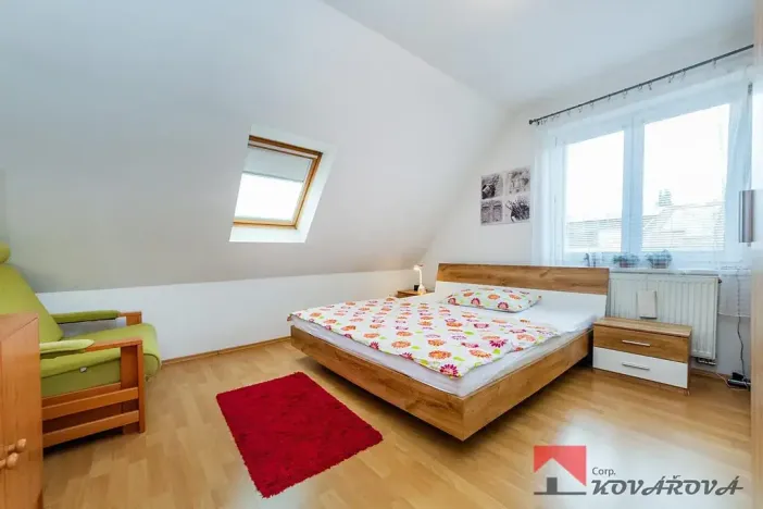 Prodej rodinného domu, Praha - Kunratice, Poběžovická, 221 m2