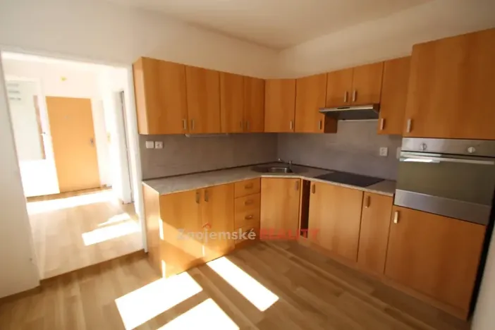 Pronájem bytu 2+1, Znojmo, Kollárova, 55 m2