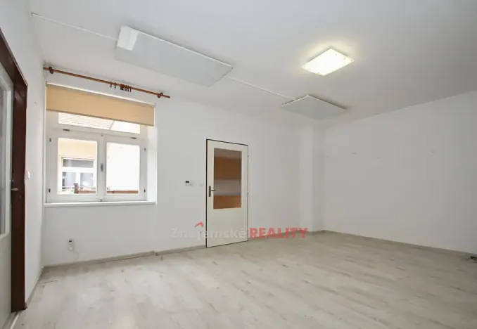 Pronájem bytu 2+1, Znojmo, Kollárova, 55 m2