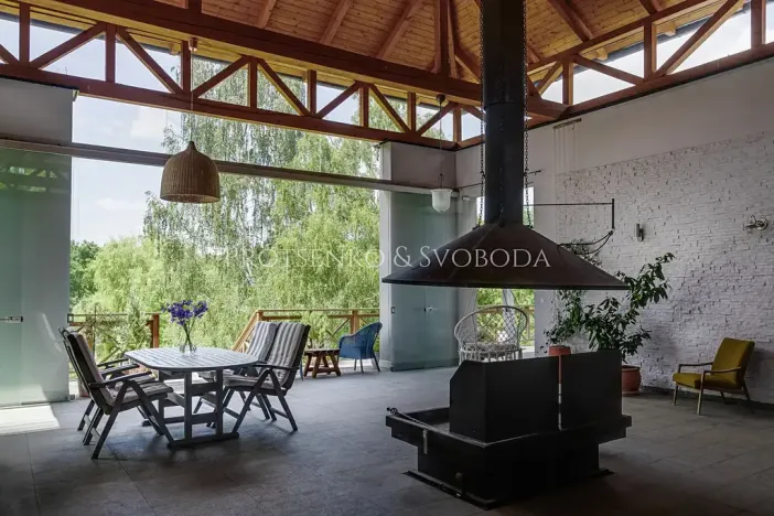 Prodej rodinného domu, Samopše, 642 m2