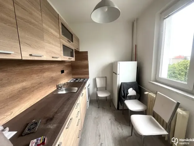 Pronájem bytu 2+1, Olomouc, tř. Kosmonautů, 54 m2