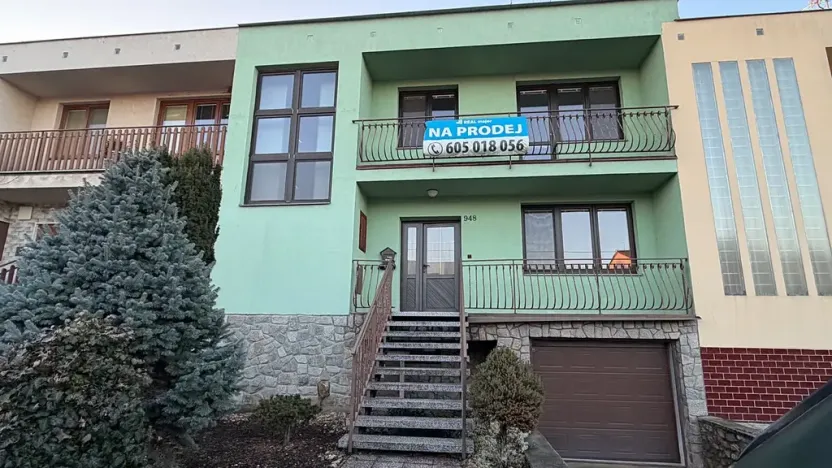 Prodej rodinného domu, Hrušovany nad Jevišovkou, 300 m2