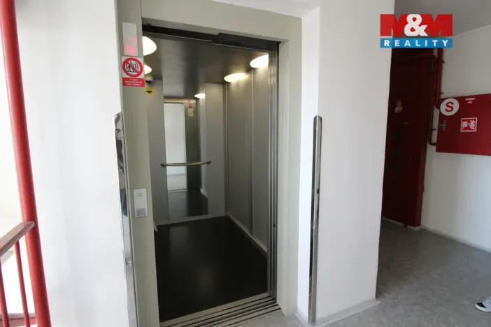 Prodej bytu 2+kk, Praha - Kamýk, Růženínská, 41 m2