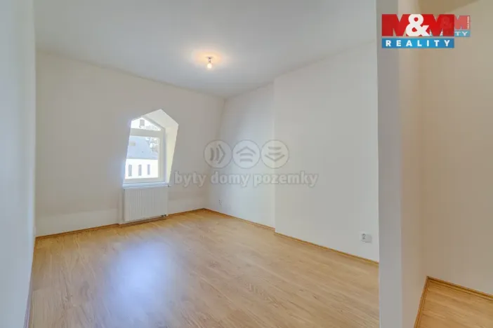 Pronájem bytu 2+kk, Jablonec nad Nisou, Anenské náměstí, 62 m2