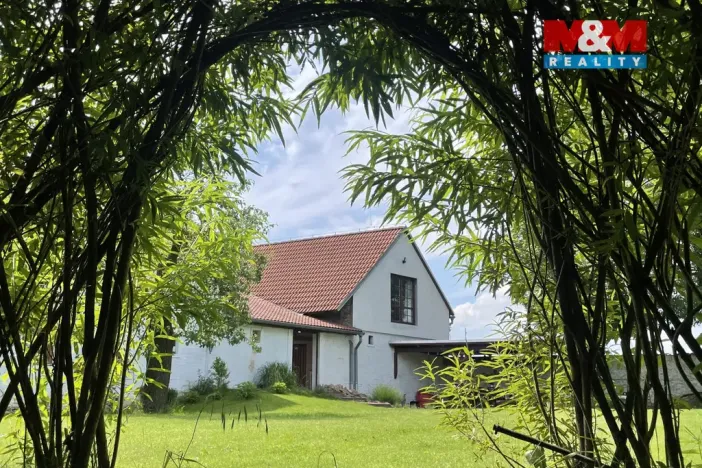 Prodej rodinného domu, Keblice, 290 m2