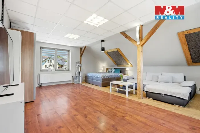 Prodej rodinného domu, Železný Brod - Bzí, 313 m2