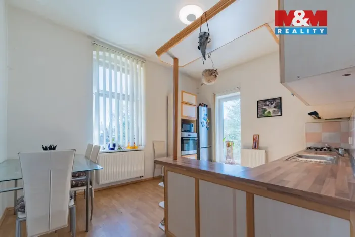 Prodej rodinného domu, Luby, Chebská, 364 m2