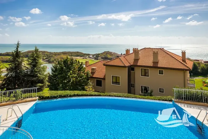 Prodej bytu 3+kk, Topola, Bulharsko, 160 m2