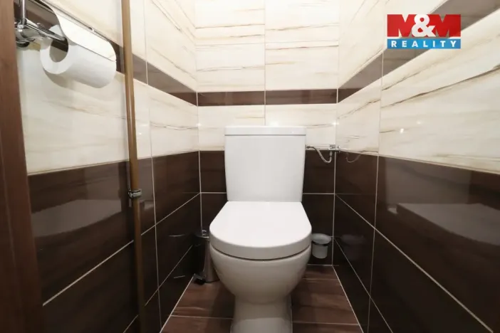 Pronájem bytu 2+1, Ostrov, S. K. Neumanna, 66 m2