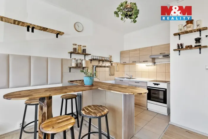 Prodej bytu 2+kk, Stráž pod Ralskem, Máchova, 42 m2