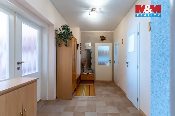 Prodej bytu 3+1, Kroměříž, Husovo náměstí, 92 m2