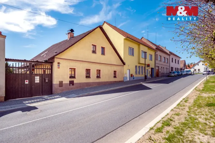 Prodej rodinného domu, Divišov, Horní náměstí, 213 m2