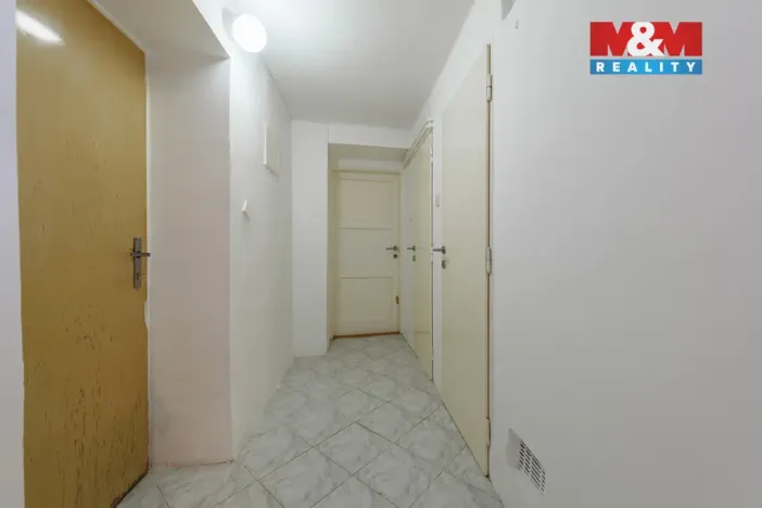 Prodej rodinného domu, Cheb, Kostelní náměstí, 148 m2