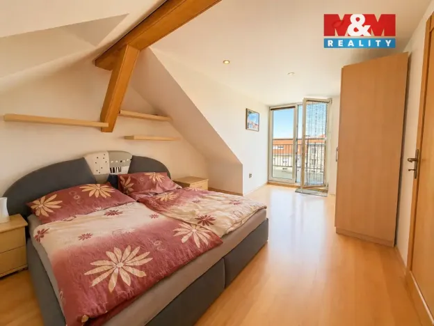 Prodej bytu 2+kk, Praha - Nusle, U družstva Repo, 111 m2