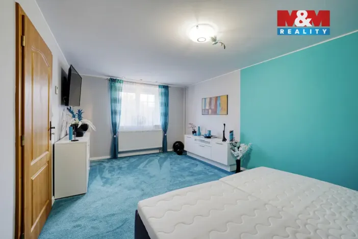 Prodej rodinného domu, Dolany, 225 m2