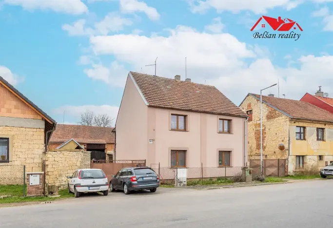 Prodej rodinného domu, Hředle, 245 m2