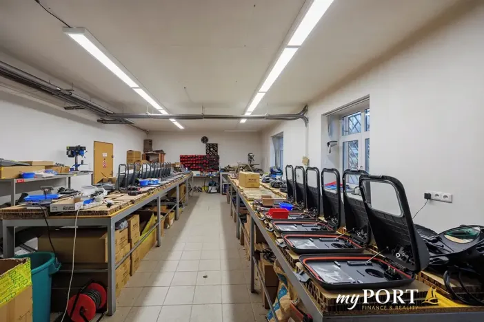 Prodej kanceláře, Nová Role, Tovární, 1088 m2