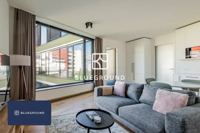 Pronájem bytu 2+kk, Praha - Holešovice, Komunardů, 56 m2