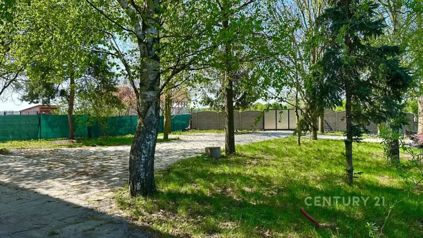 Prodej rodinného domu, Ivaň, 319 m2