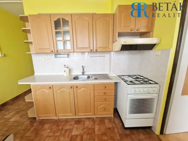 Prodej bytu 2+1, Přerov, tř. 17. listopadu, 54 m2