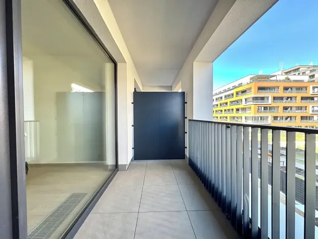 Pronájem bytu 1+kk, Praha - Vysočany, Poděbradská, 32 m2