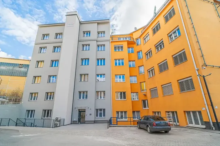 Pronájem bytu 1+kk, Praha - Vysočany, Lisabonská, 20 m2