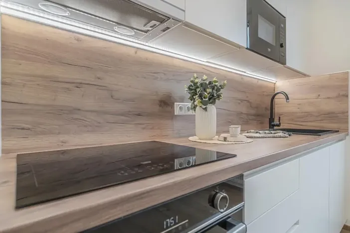Pronájem bytu 2+kk, Praha - Prosek, Litoměřická, 55 m2