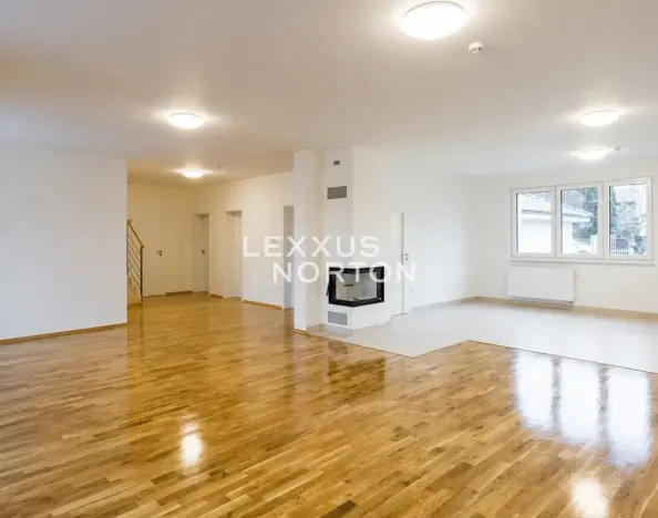 Pronájem vily, Praha, Ke smrčině, 260 m2
