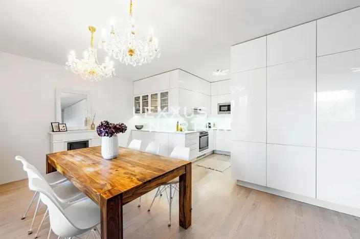 Prodej bytu 4+kk, Praha - Strašnice, Zvěřinova, 107 m2