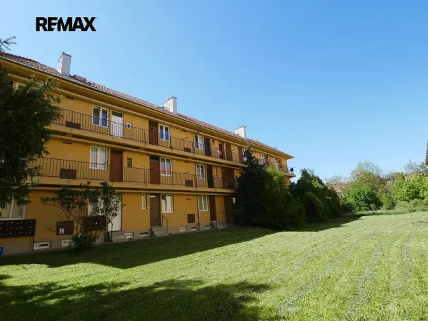 Pronájem bytu 1+kk, Brno, Gallašova, 27 m2