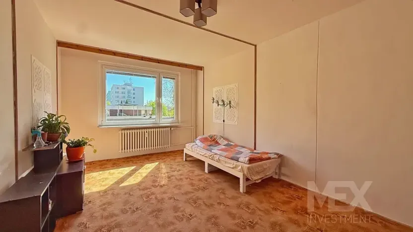 Prodej bytu 3+1, Jičín, Nám. V. Čtvrtka, 67 m2