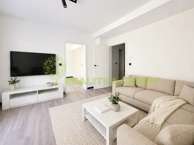 Pronájem bytu 2+kk, Havířov, Okrajová, 51 m2