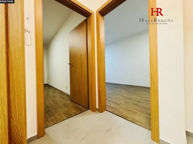 Pronájem bytu 2+kk, Benešov, Hodějovského, 42 m2