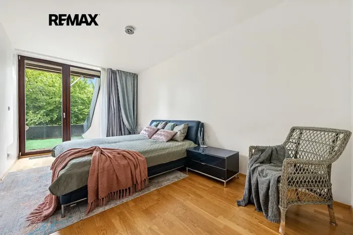 Prodej bytu 2+kk, Praha - Žižkov, Malešická, 84 m2