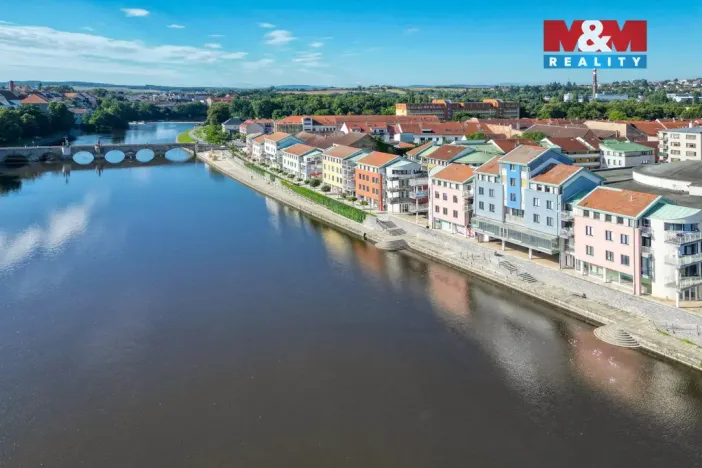 Prodej obchodního prostoru, Písek - Pražské Předměstí, Čechova, 53 m2