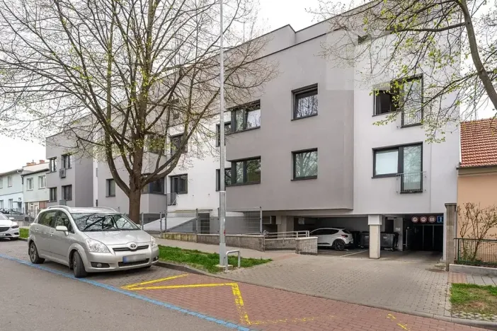 Prodej bytu 1+kk, Brno, Vančurova, 43 m2