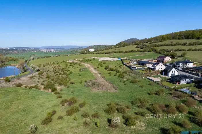 Prodej pozemku pro bydlení, Lužice, 1215 m2