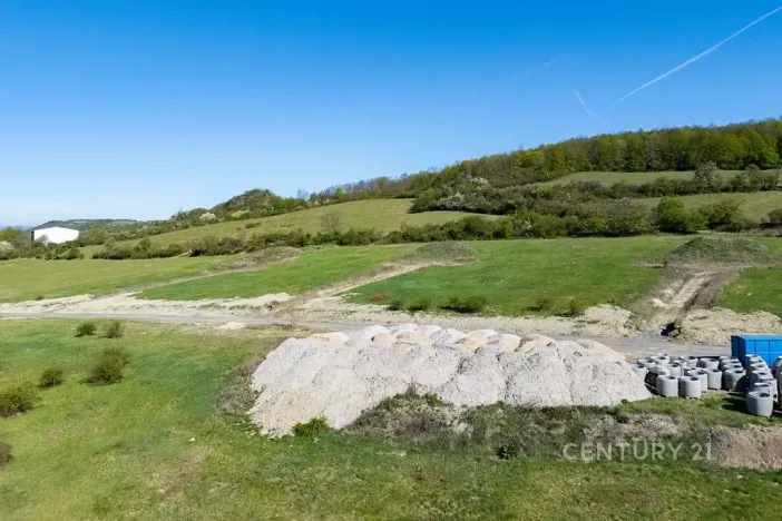 Prodej pozemku pro bydlení, Lužice, 1215 m2