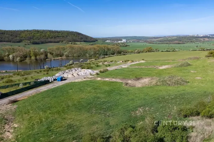 Prodej pozemku pro bydlení, Lužice, 1002 m2