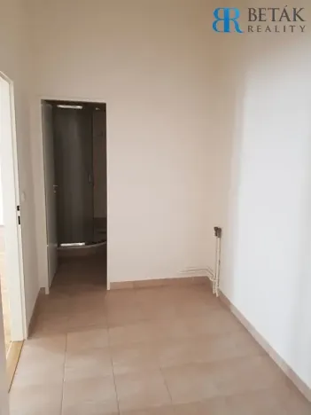 Pronájem bytu 2+1, Přerov, Komenského, 72 m2