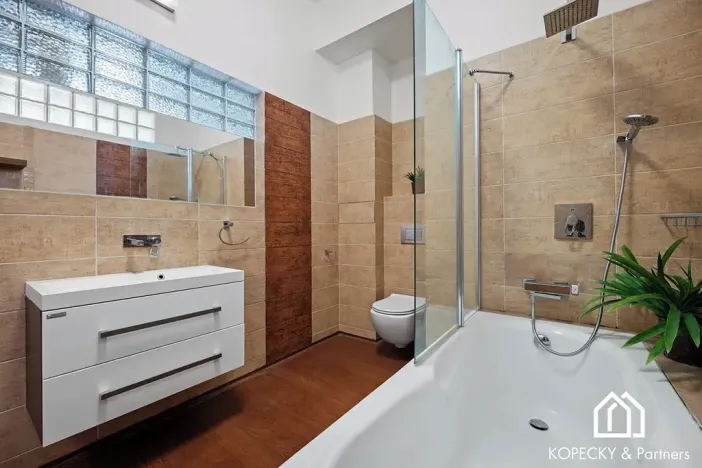 Prodej bytu 4+kk, Praha - Holešovice, U Pergamenky, 125 m2
