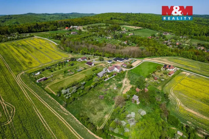 Prodej pozemku pro bydlení, Halenkovice, 2400 m2