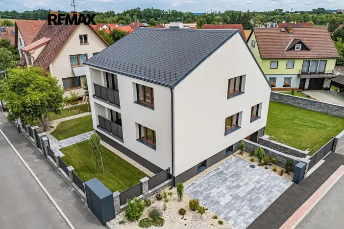 Prodej vily, Jindřichův Hradec, Spojovací, 183 m2