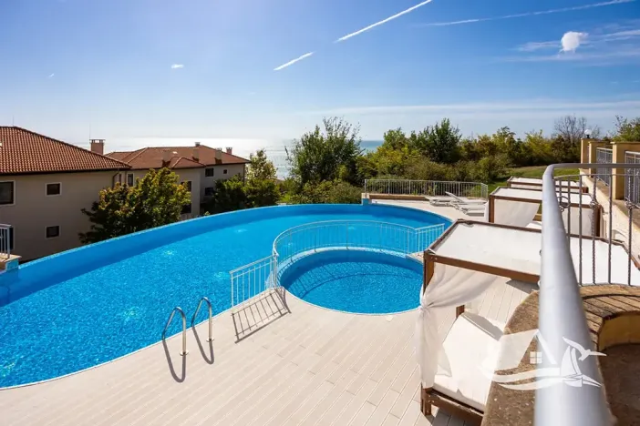 Prodej bytu 3+kk, Kavarna, Bulharsko, 123 m2