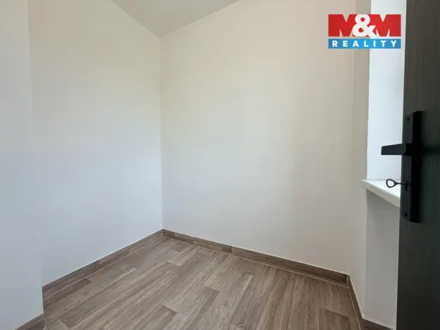 Prodej bytu 3+1, Šumice, 78 m2