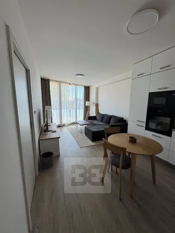 Pronájem bytu 2+kk, Sezimovo Ústí, náměstí Tomáše Bati, 46 m2