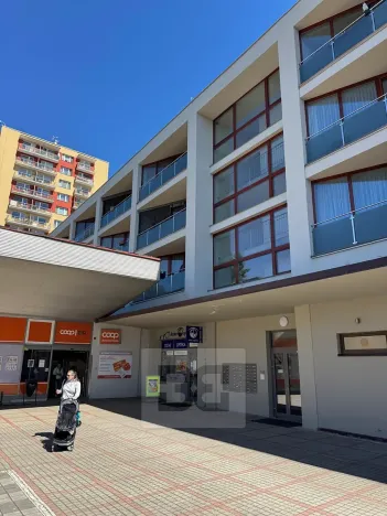 Pronájem bytu 2+kk, Sezimovo Ústí, náměstí Tomáše Bati, 46 m2