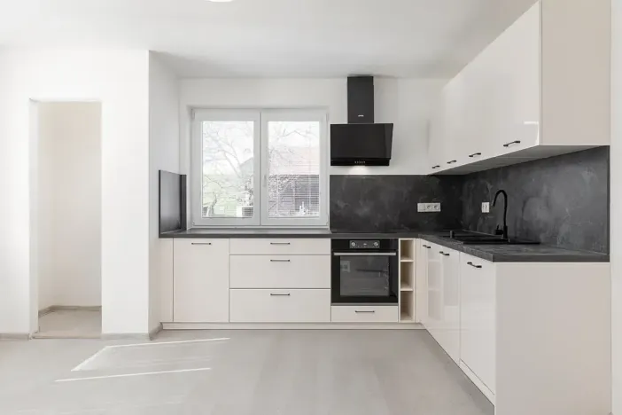 Prodej rodinného domu, Bělá, 220 m2